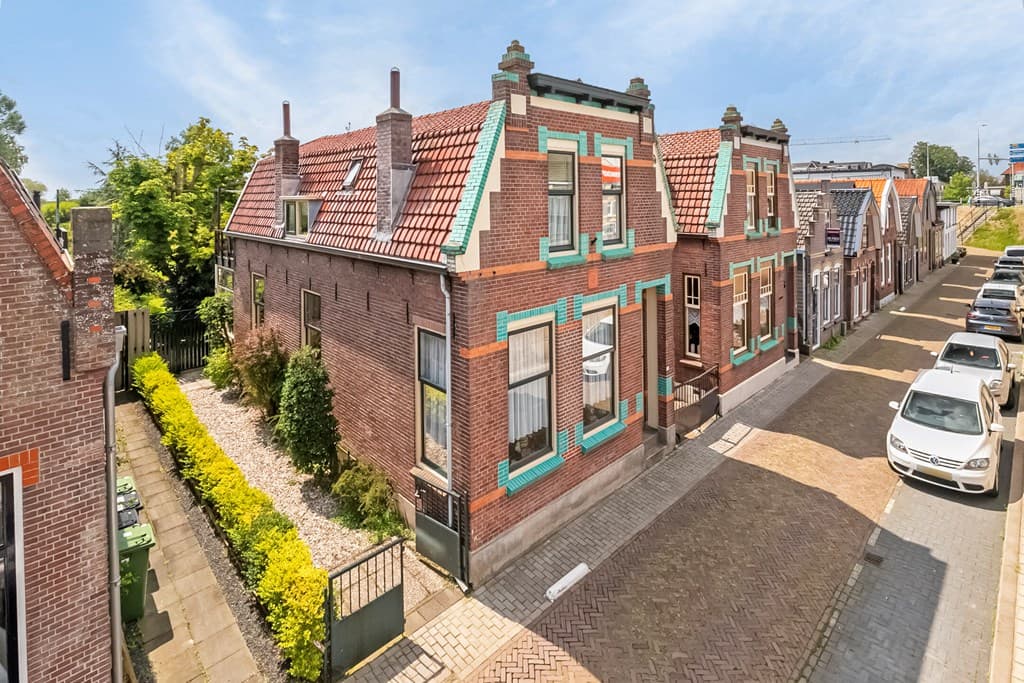 Brugweg 21